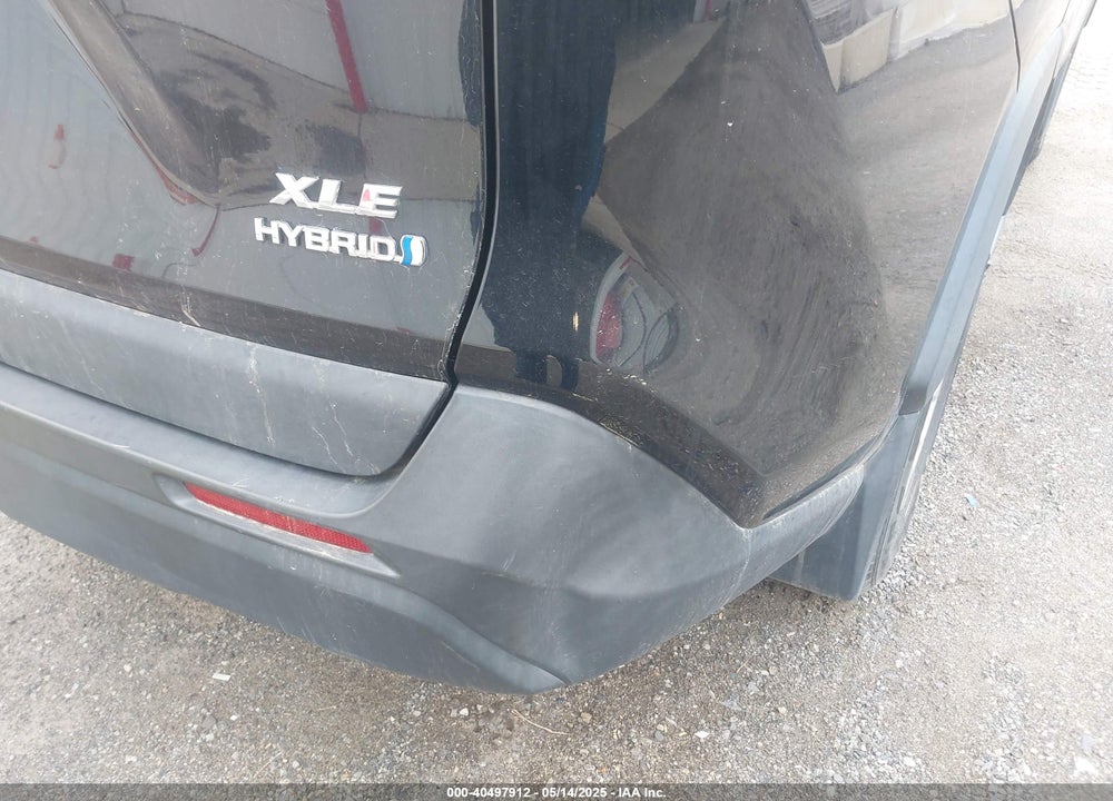 2020 TOYOTA RAV4 HYBRID XLE VIN: 2T3RWRFVXLW077911