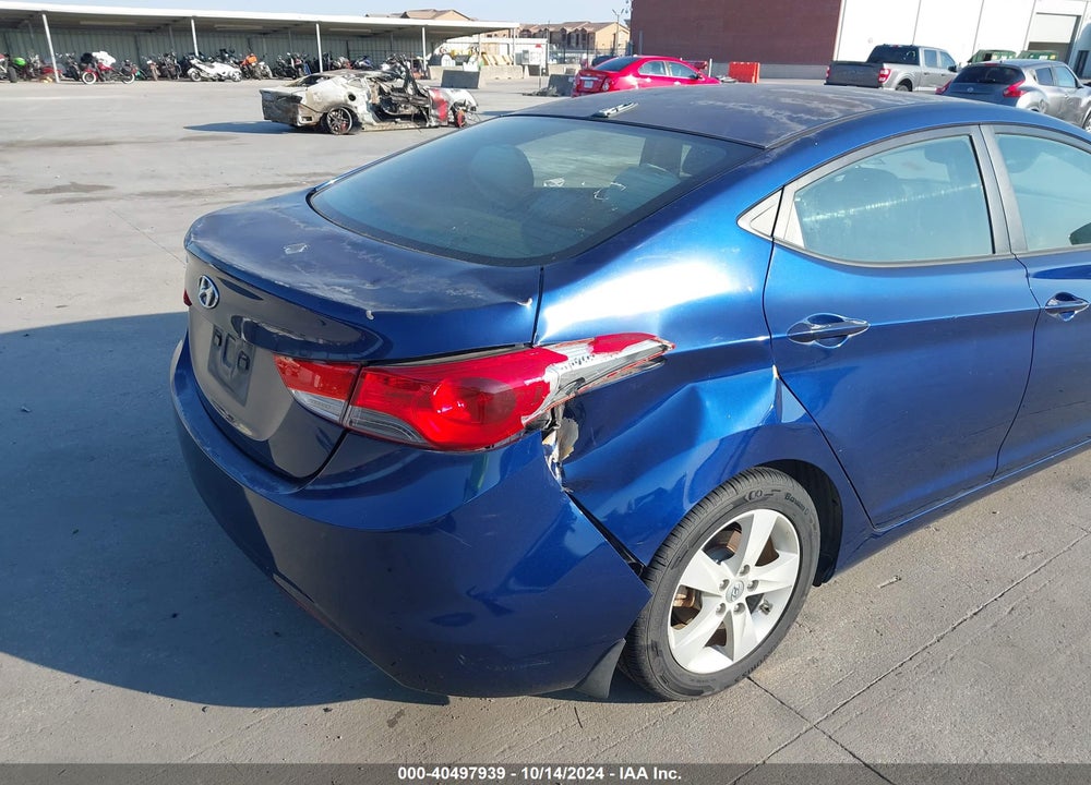 2013 HYUNDAI ELANTRA GLS VIN: KMHDH4AE5DU566340