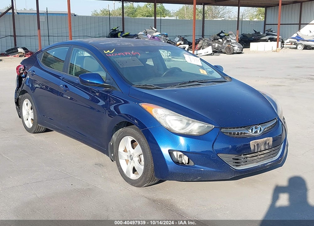 2013 HYUNDAI ELANTRA GLS VIN: KMHDH4AE5DU566340