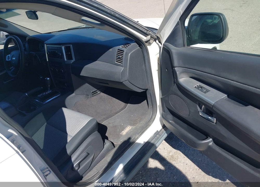 2009 JEEP GRAND CHEROKEE LAREDO VIN: 1J8GR48K99C543756