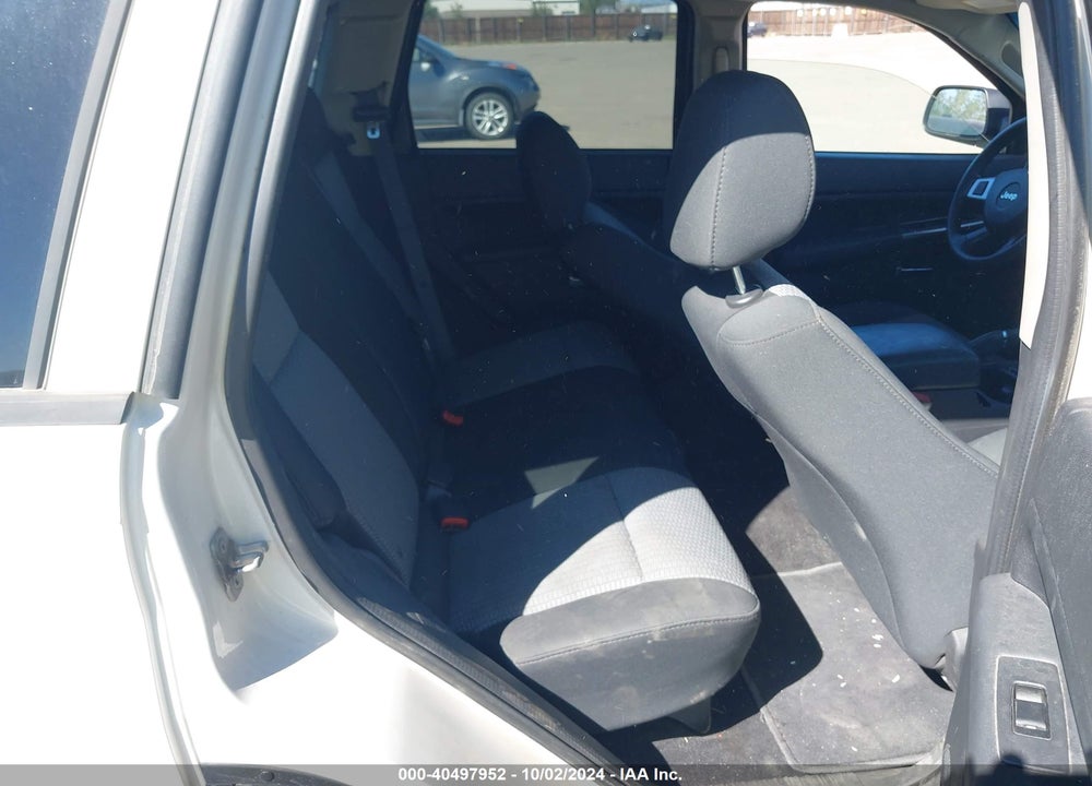 2009 JEEP GRAND CHEROKEE LAREDO VIN: 1J8GR48K99C543756