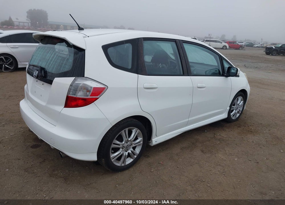 2009 HONDA FIT SPORT VIN: JHMGE88499C002409