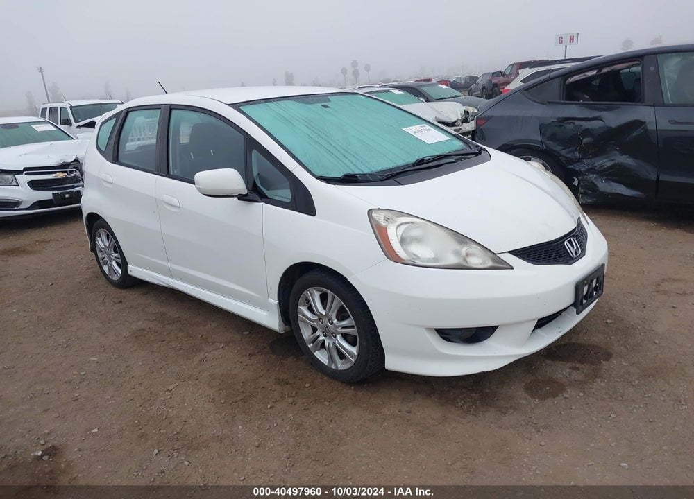 2009 HONDA FIT SPORT VIN: JHMGE88499C002409