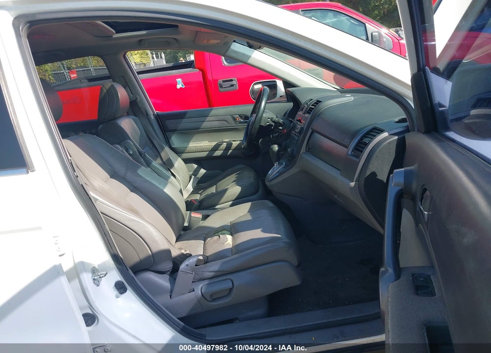 2008 HONDA CR-V EX-L VIN: JHLRE387X8C039932