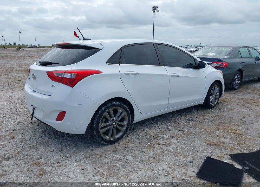 2017 HYUNDAI ELANTRA GT VIN: KMHD35LH1HU353967