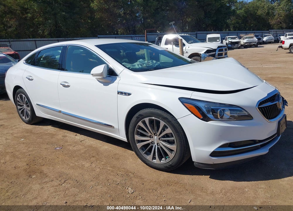 2017 BUICK LACROSSE ESSENCE VIN: 1G4ZP5SS6HU181863