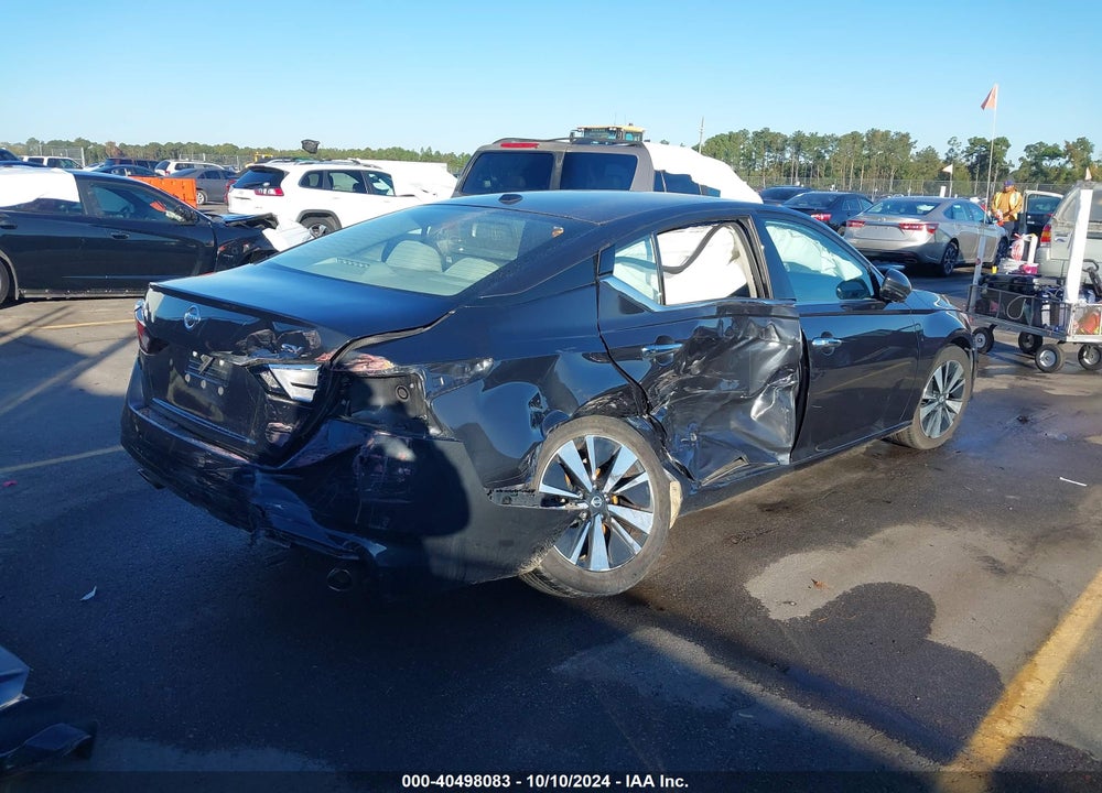 2020 NISSAN ALTIMA SV FWD VIN: 1N4BL4DV7LC156400