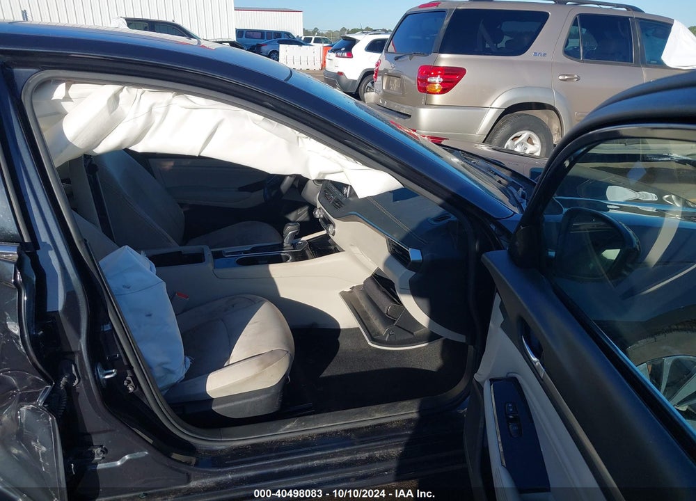 2020 NISSAN ALTIMA SV FWD VIN: 1N4BL4DV7LC156400