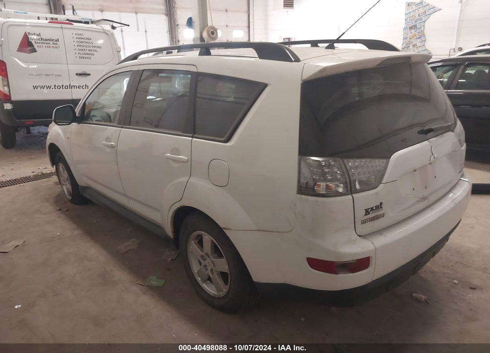 2009 MITSUBISHI OUTLANDER ES VIN: JA4LT21W79Z015603