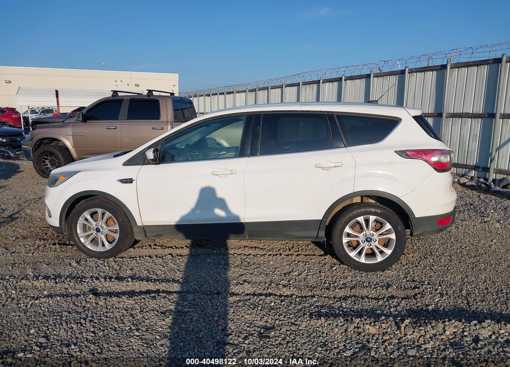 2017 FORD ESCAPE SE VIN: 1FMCU0GD4HUA99268
