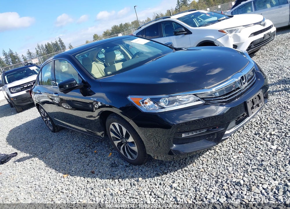 2017 HONDA ACCORD HYBRID VIN: JHMCR6F30HC000113