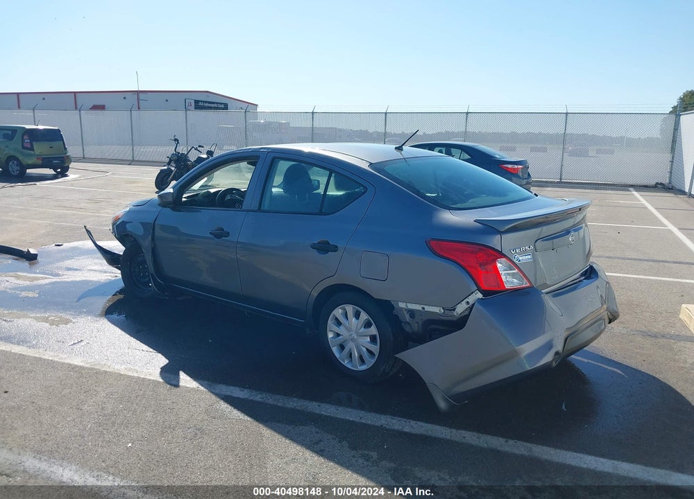 2018 NISSAN VERSA 1.6 S+ VIN: 3N1CN7AP9JL887933