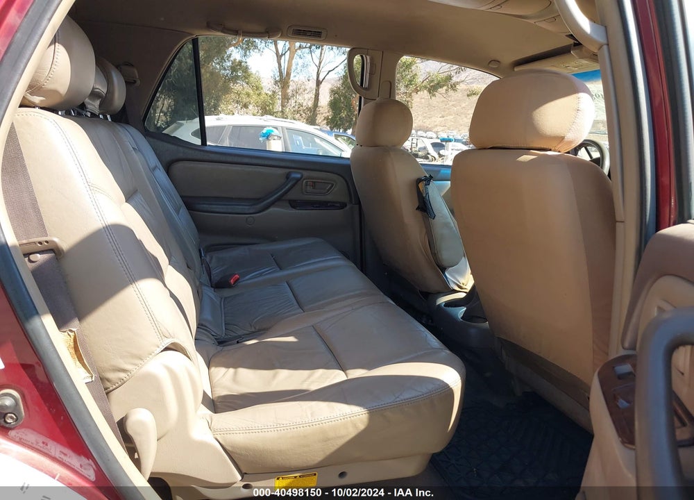 2004 TOYOTA SEQUOIA SR5 V8 VIN: 5TDZT34A44S228587