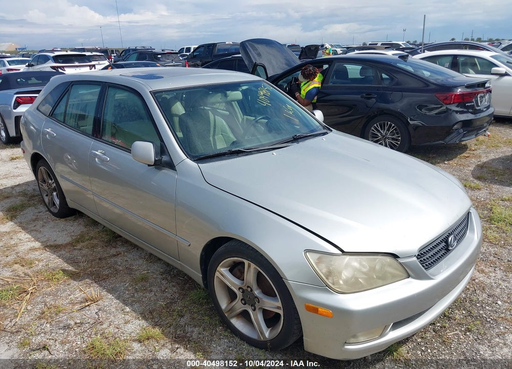 2002 LEXUS IS 300 SPORT CROSS VIN: JTHED192620035485