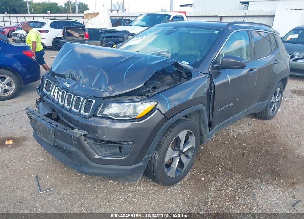 2018 JEEP COMPASS LATITUDE FWD VIN: 3C4NJCBB8JT102847