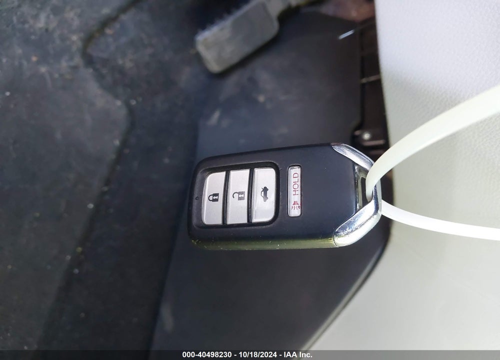 2013 HONDA ACCORD EX-L VIN: 1HGCR2F84DA184405