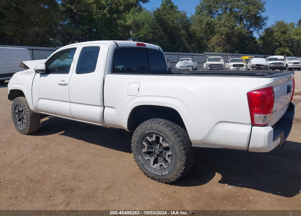 2017 TOYOTA TACOMA SR VIN: 5TFSX5EN6HX051138