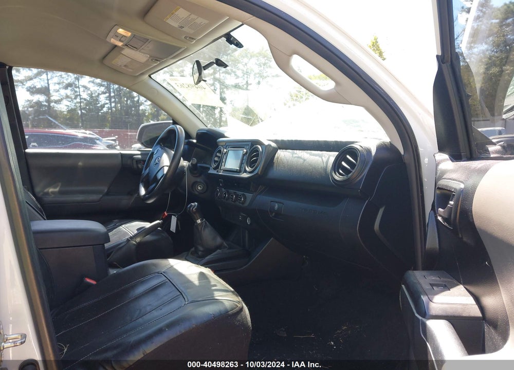 2017 TOYOTA TACOMA SR VIN: 5TFSX5EN6HX051138