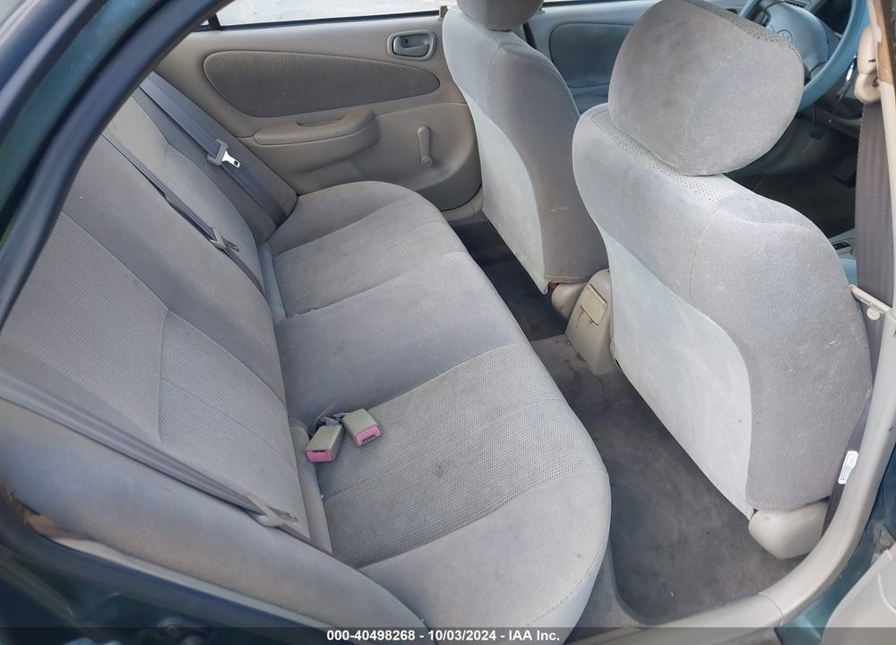 2002 TOYOTA COROLLA CE VIN: 2T1BR12E02C581568