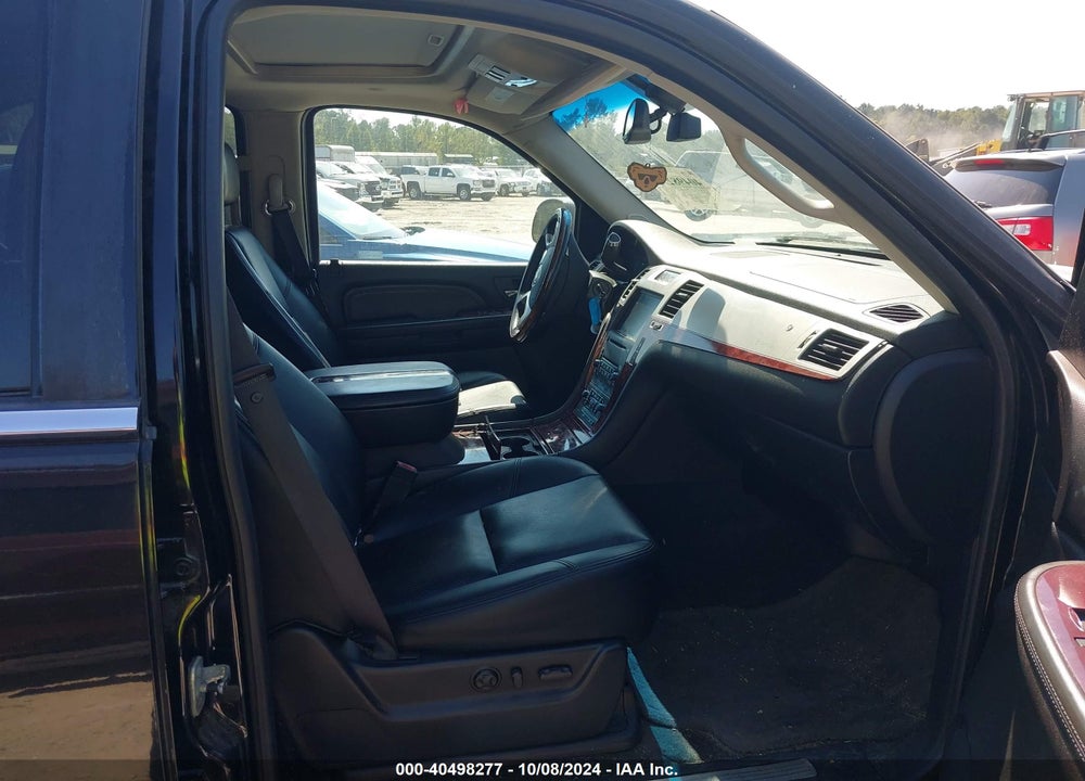 2007 CADILLAC ESCALADE STANDARD VIN: 1GYFK63817R321490