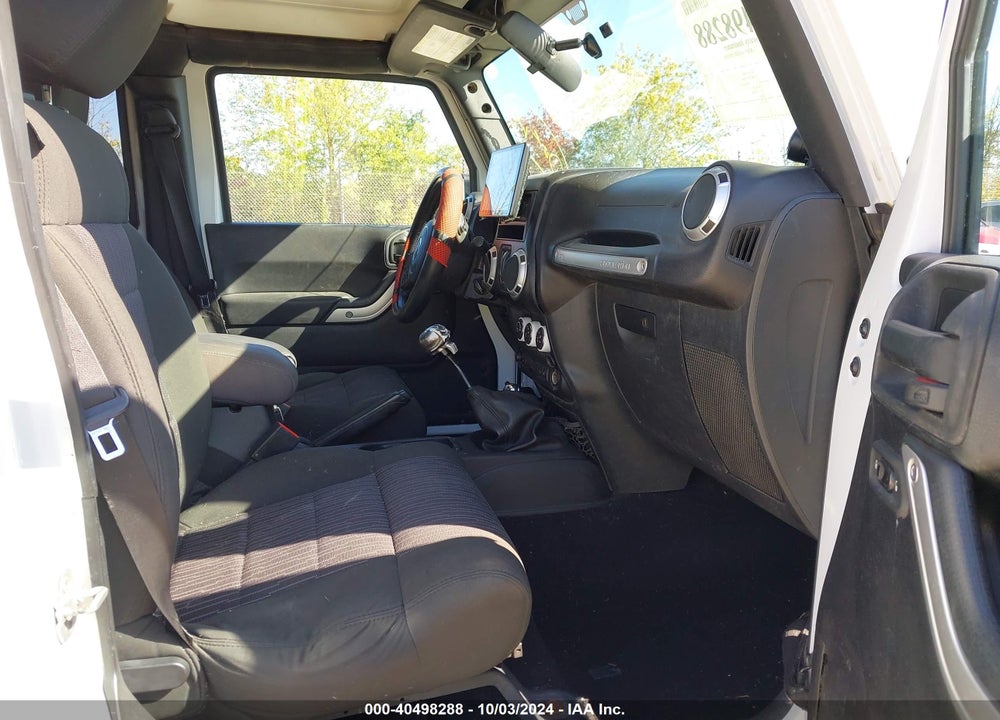 2012 JEEP WRANGLER UNLIMITED SAHARA VIN: 1C4HJWEG0CL199787