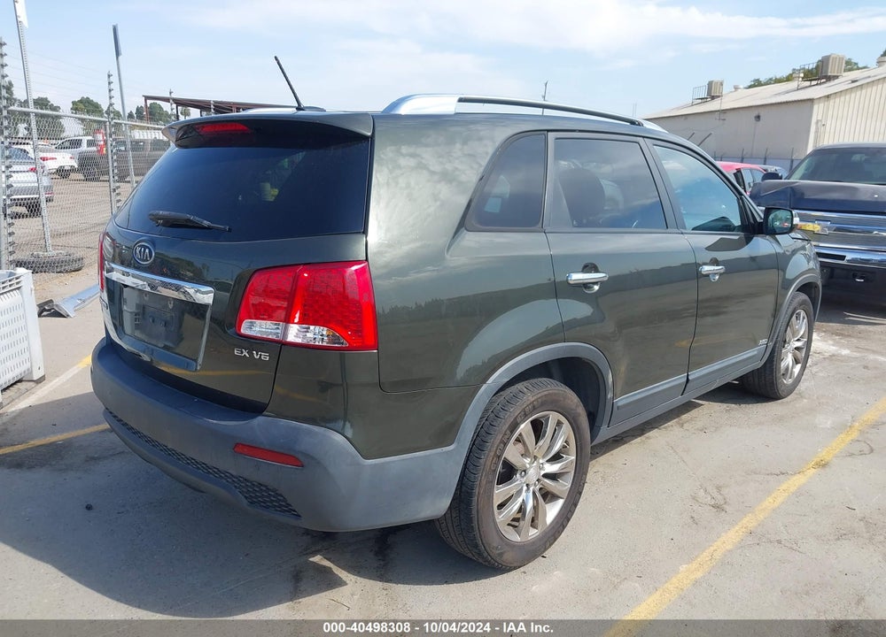 2011 KIA SORENTO EX V6 VIN: 5XYKUDA27BG142041