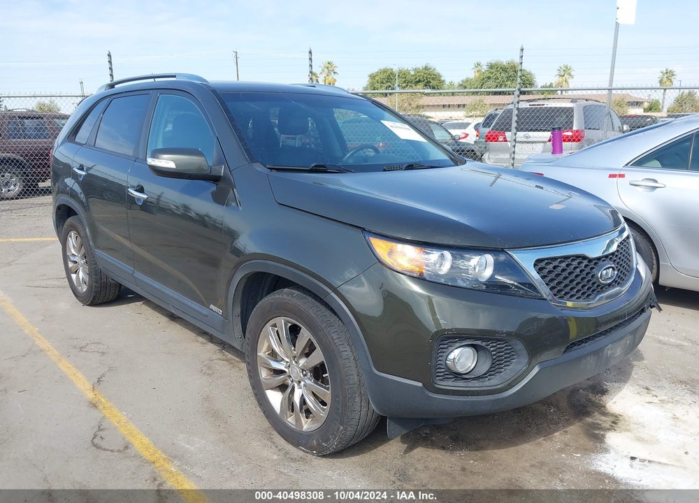 2011 KIA SORENTO EX V6 VIN: 5XYKUDA27BG142041