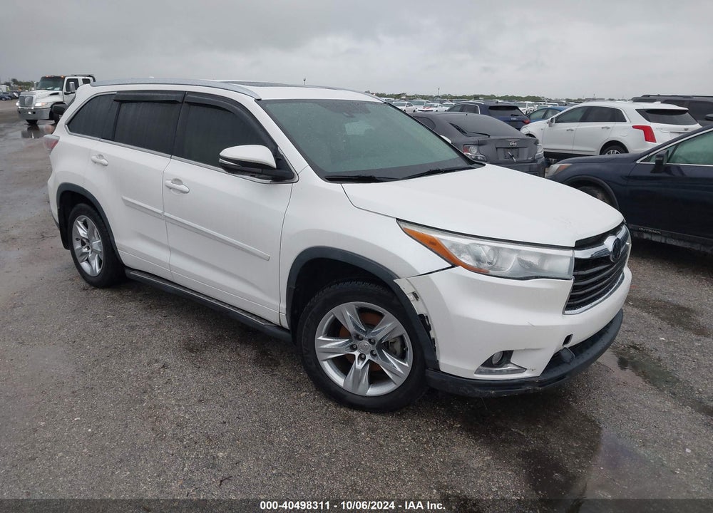 2015 TOYOTA HIGHLANDER LIMITED V6 VIN: 5TDYKRFH9FS044132