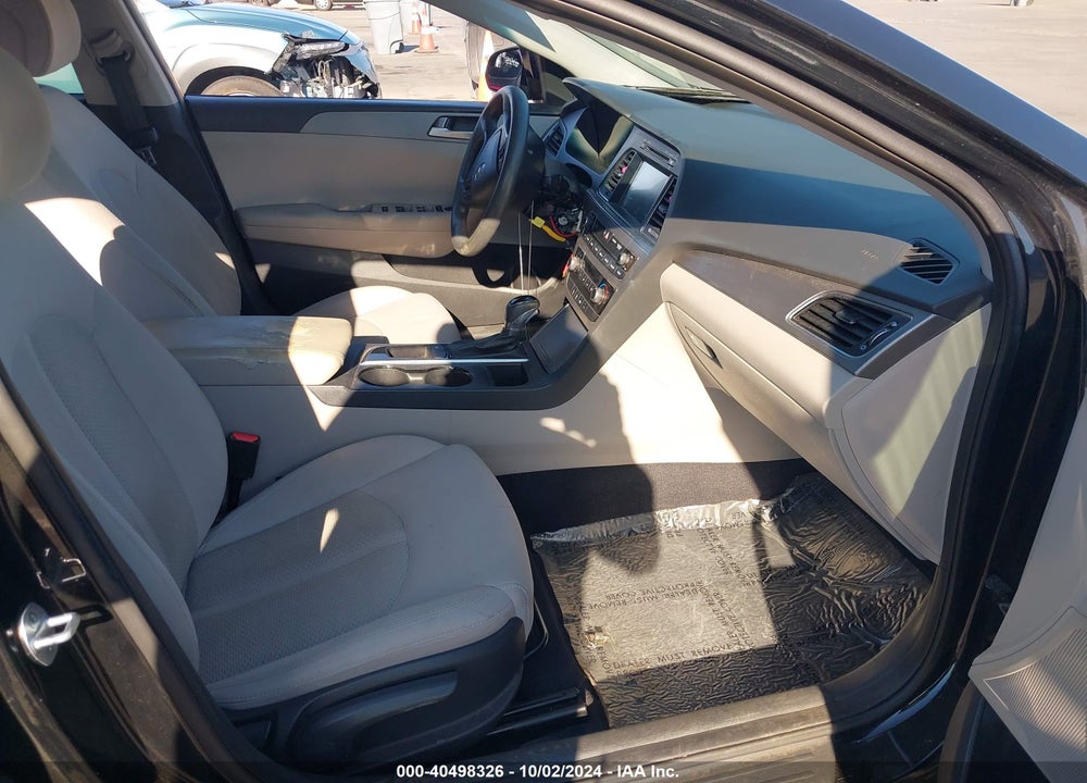 2016 HYUNDAI SONATA SE VIN: 5NPE24AFXGH324984