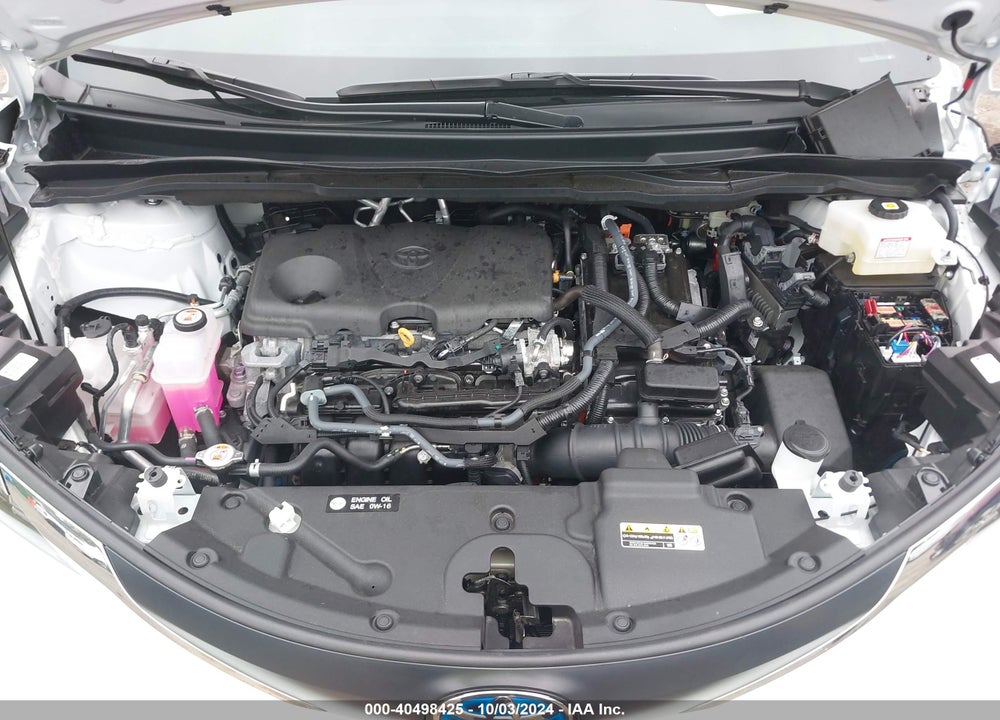 2024 TOYOTA SIENNA XLE VIN: 5TDJRKEC0RS186867