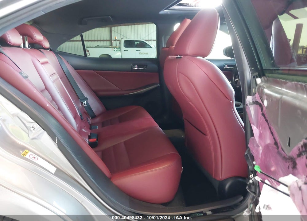 2016 LEXUS IS 200T VIN: JTHBA1D28G5007605