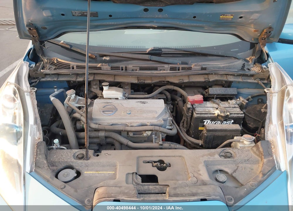 2011 NISSAN LEAF SL VIN: JN1AZ0CP6BT006702
