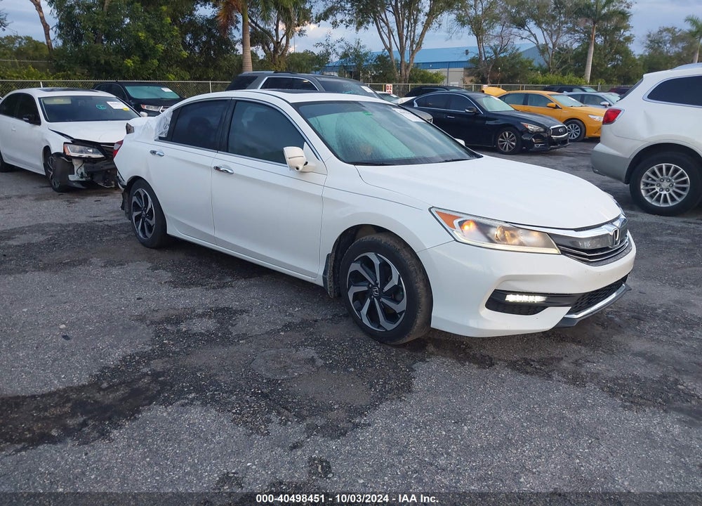 2017 HONDA ACCORD EX-L VIN: 1HGCR2F81HA116990