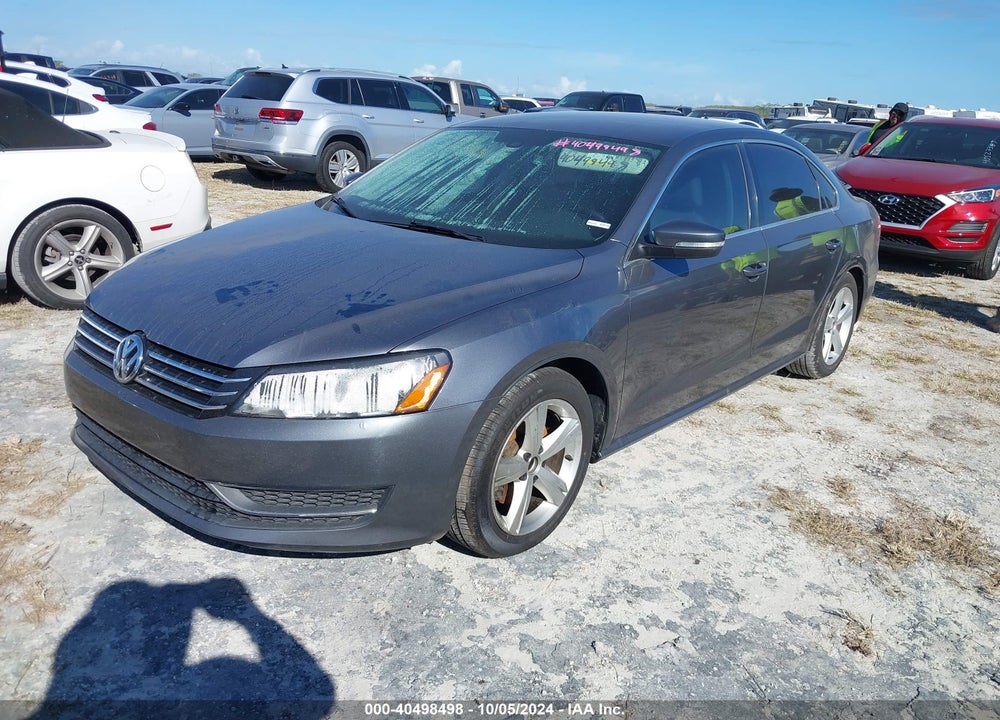 2013 VOLKSWAGEN PASSAT 2.5L SE VIN: 1VWBH7A33DC002393