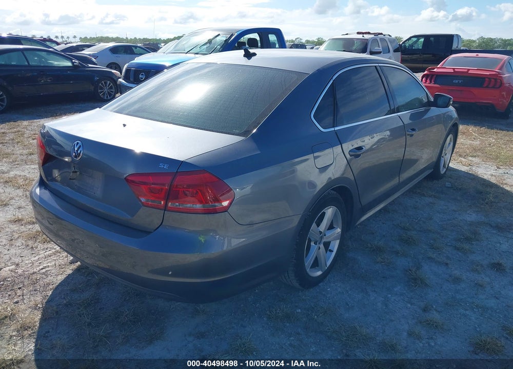 2013 VOLKSWAGEN PASSAT 2.5L SE VIN: 1VWBH7A33DC002393