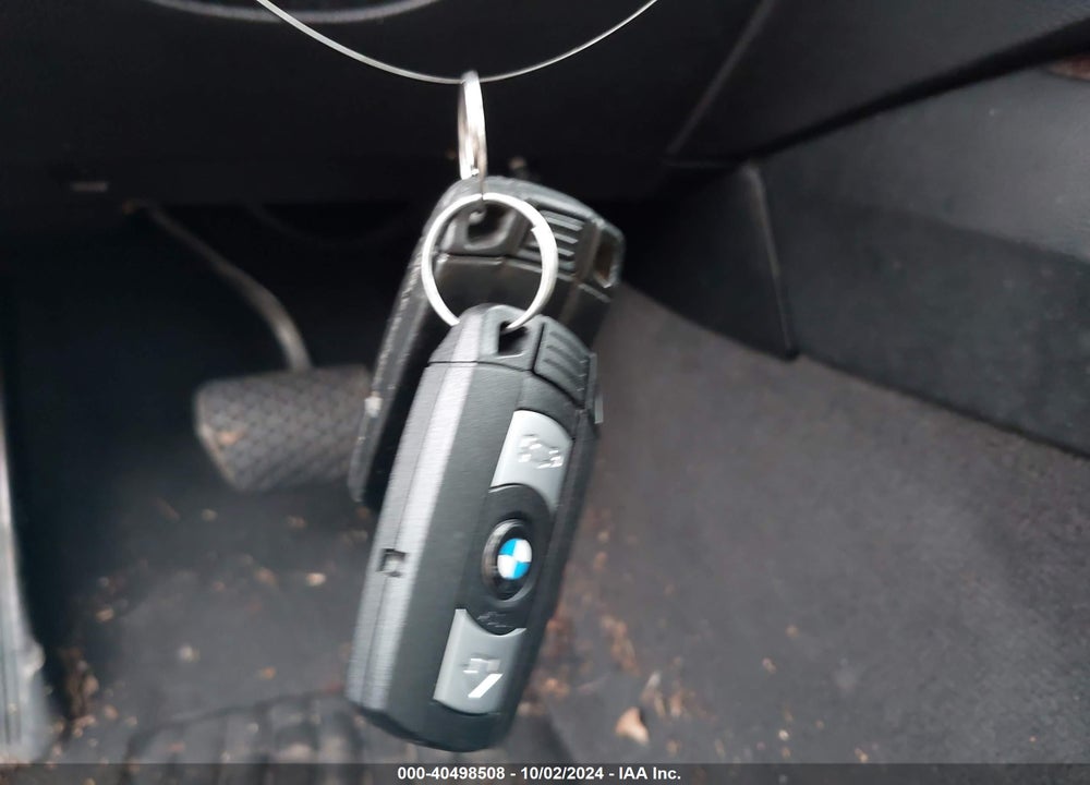 2010 BMW 328I VIN: WBAPH7G52ANM48386