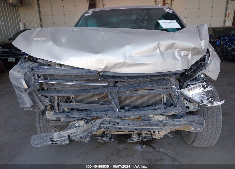 2021 CHEVROLET SUBURBAN 4WD LT VIN: 1GNSKCKD9MR202607