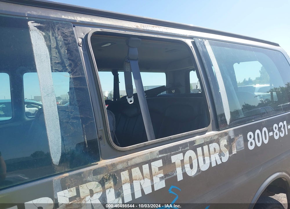 2002 CHEVROLET EXPRESS VIN: 1GAGG25R821220019