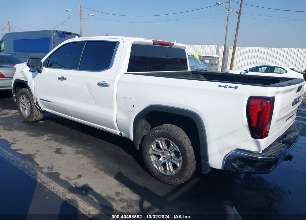 2024 GMC SIERRA 1500 4WD SHORT BOX SLT VIN: 3GTUUDE85RG158175