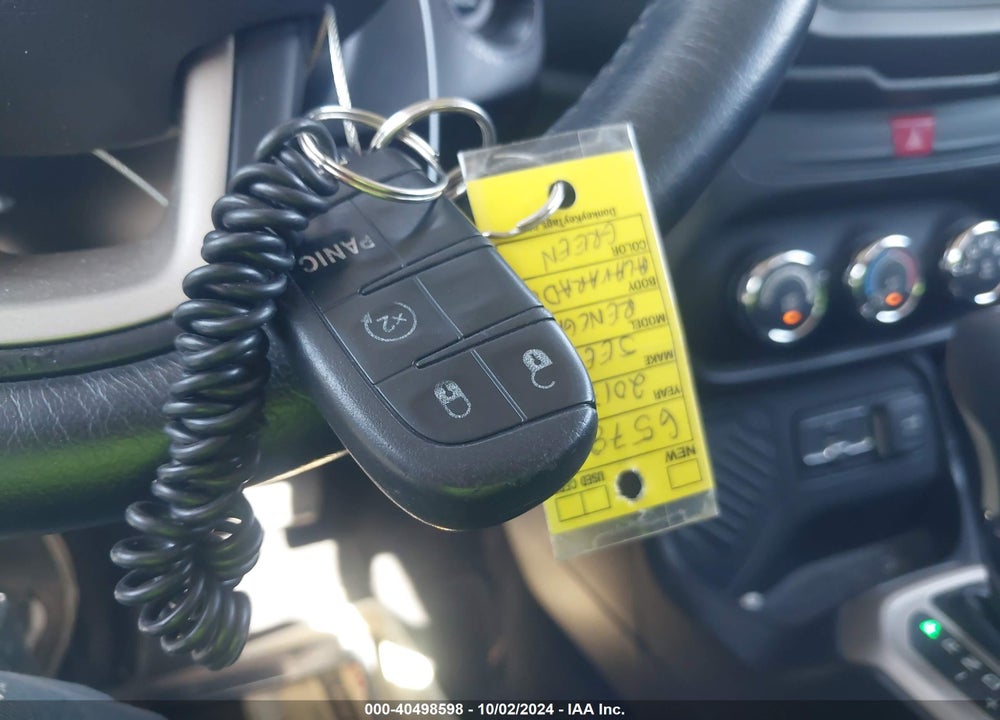 2017 JEEP RENEGADE LATITUDE FWD VIN: ZACCJABB0HPF97588