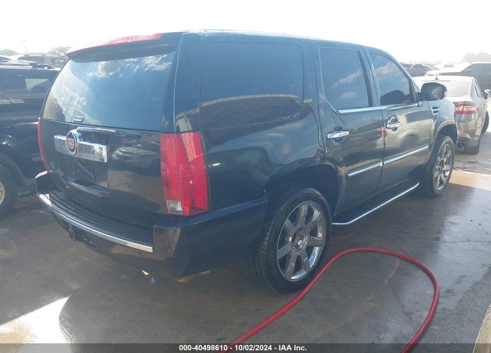 2007 CADILLAC ESCALADE STANDARD VIN: 1GYFK63897R262575