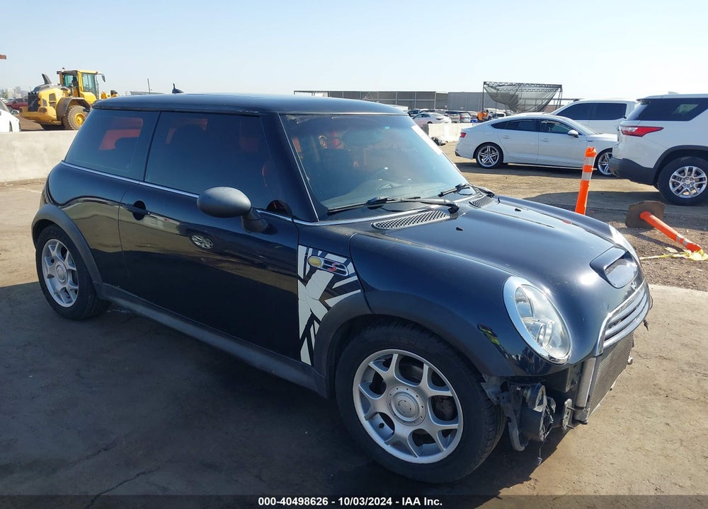 2006 MINI COOPER S VIN: WMWRE33516TJ37678