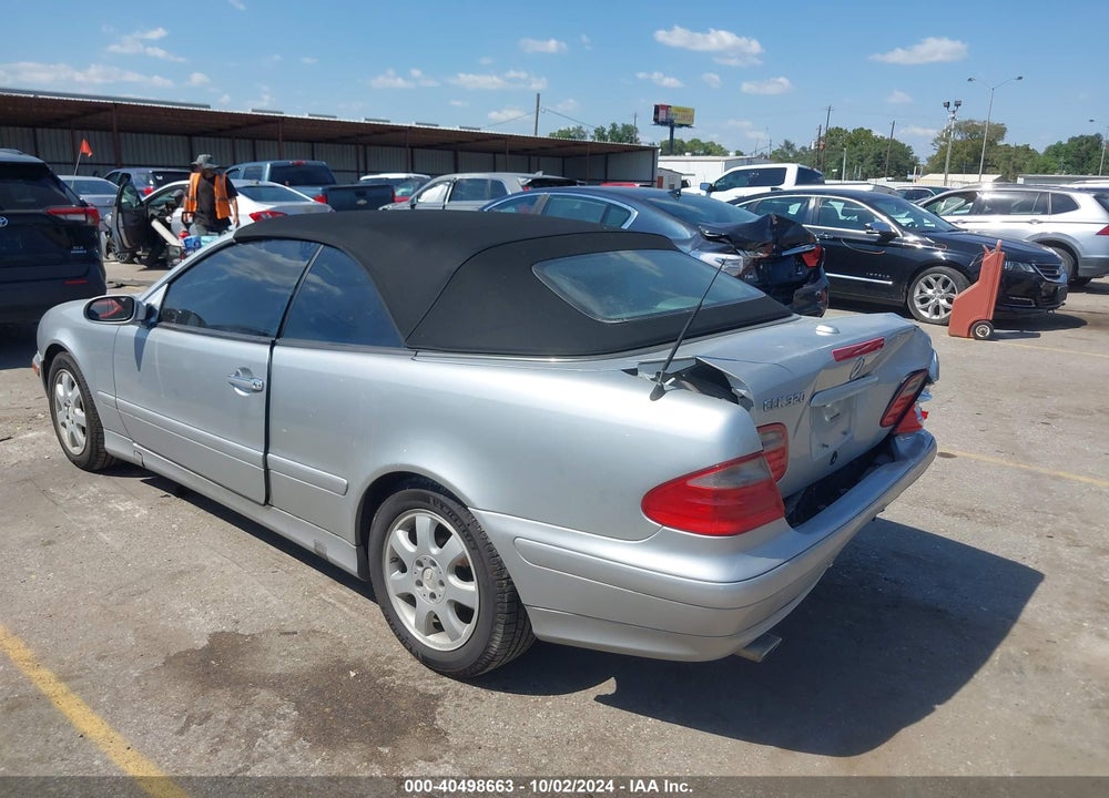 2001 MERCEDES-BENZ CLK 320 VIN: WDBLK65G51T075517