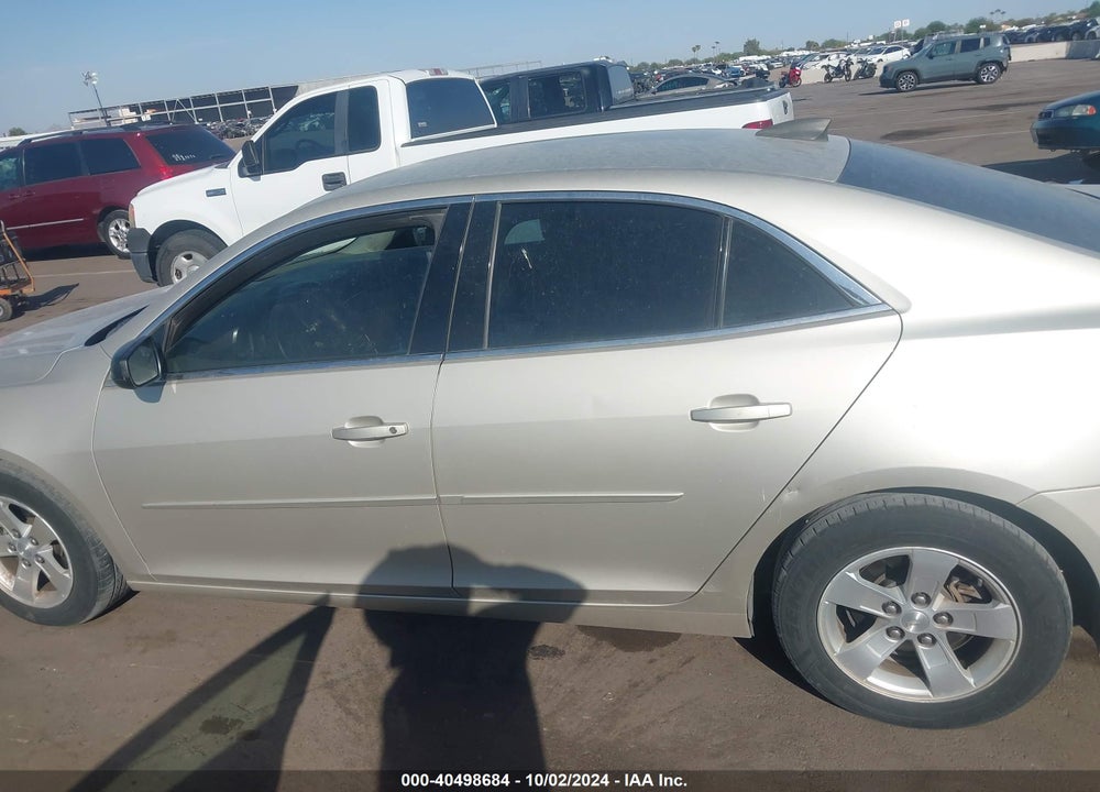 2015 CHEVROLET MALIBU LS VIN: 1G11B5SL4FF103973