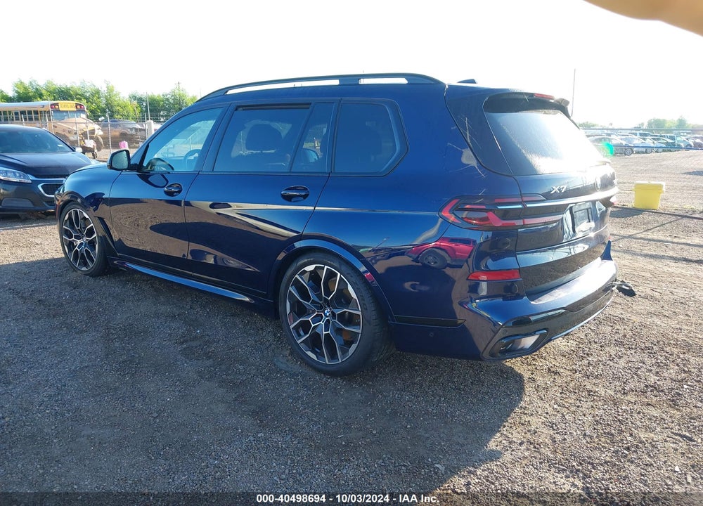 2023 BMW X7 XDRIVE40I VIN: 5UX23EM09P9R09530