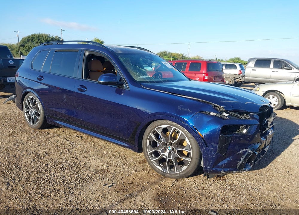 2023 BMW X7 XDRIVE40I VIN: 5UX23EM09P9R09530