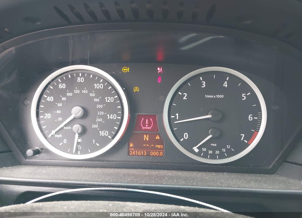2005 BMW 525I VIN: WBANA53585B860096