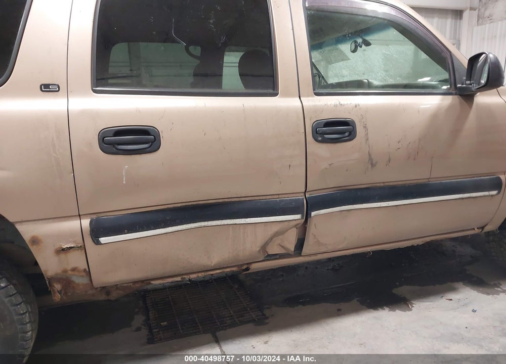 2001 CHEVROLET SUBURBAN 1500 LS VIN: 3GNFK16T91G161561