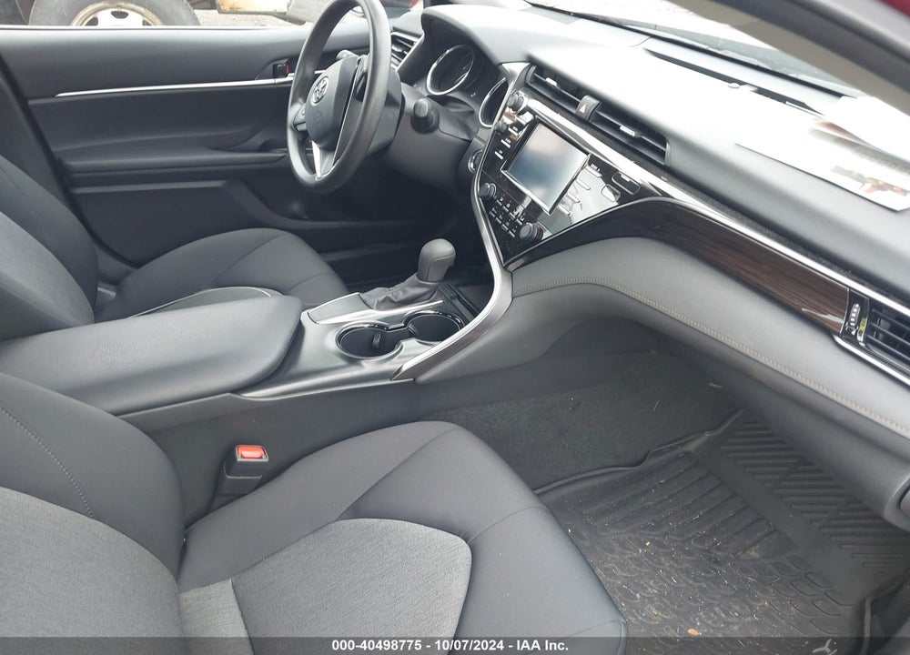 2019 TOYOTA CAMRY LE VIN: 4T1B11HK9KU808646