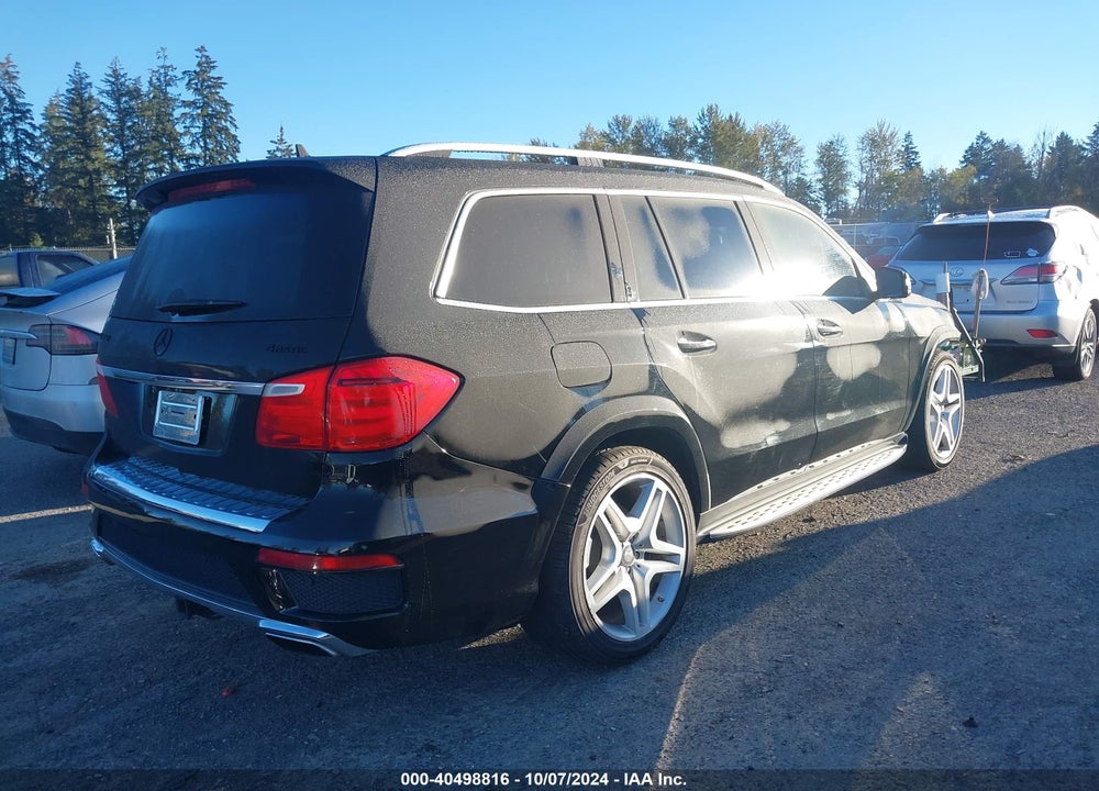 2015 MERCEDES-BENZ GL 550 4MATIC VIN: 4JGDF7DE3FA553190